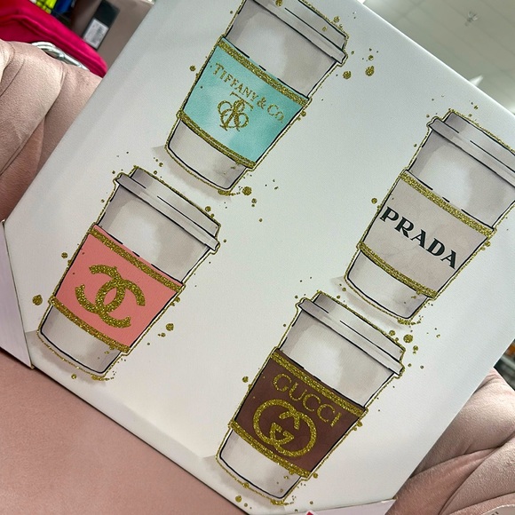 Oliver Gal Accessories - 🔴SOLD🔴DESIGNER WALL ART 🖼️